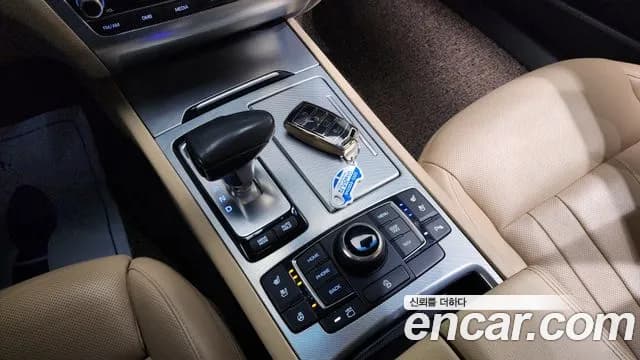 2017 Genesis G80 3.3 GDI AWD Sold VIN KMHGM41DDHU223427 – photo 15 2017 Genesis G80 3.3 GDI AWD Sold VIN KMHGM41DDHU223427 – photo 15