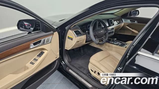 2017 Genesis G80 3.3 GDI AWD Sold VIN KMHGM41DDHU224605 – trunk area 2017 Genesis G80 3.3 GDI AWD Sold VIN KMHGM41DDHU224605 – trunk area