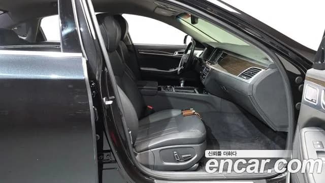 2018 Genesis G80 3.3 GDI AWD Sold VIN KMHGM41DDJU238702 – photo 18 2018 Genesis G80 3.3 GDI AWD Sold VIN KMHGM41DDJU238702 – photo 18