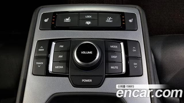 2018 Genesis G80 3.3 GDI AWD Sold VIN KMHGM41DDJU260614 – front exterior 2018 Genesis G80 3.3 GDI AWD Sold VIN KMHGM41DDJU260614 – front exterior