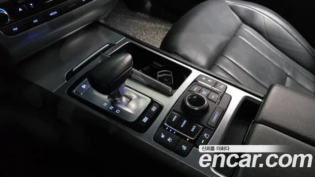 2018 Genesis G80 3.3 GDI AWD Sold VIN KMHGM41DDJU279660 – side profile 2018 Genesis G80 3.3 GDI AWD Sold VIN KMHGM41DDJU279660 – side profile