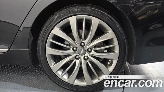 2019 Genesis G80 3.3 GDI AWD Sold VIN KMHGM41DDKU324357 – undercarriage 2019 Genesis G80 3.3 GDI AWD Sold VIN KMHGM41DDKU324357 – undercarriage