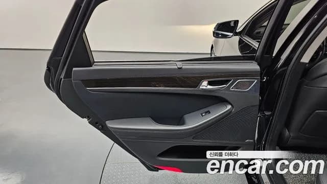 2019 Genesis G80 3.3 GDI AWD Sold VIN KMHGM41DDKU335578 – photo 33 2019 Genesis G80 3.3 GDI AWD Sold VIN KMHGM41DDKU335578 – photo 33