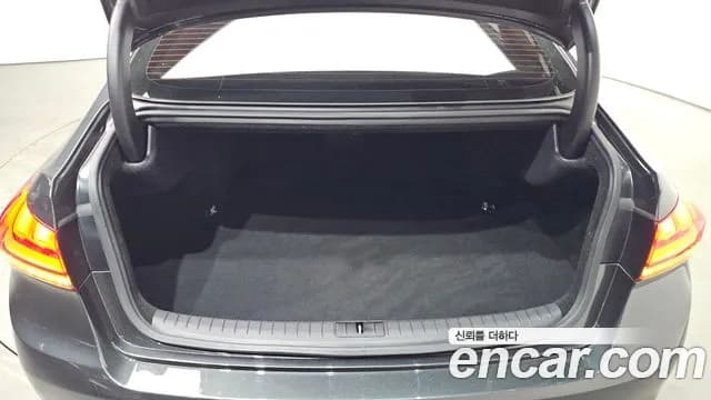 2020 Genesis G80 3.3 GDI AWD Sold VIN KMHGM41DDLU340784 – photo 26 2020 Genesis G80 3.3 GDI AWD Sold VIN KMHGM41DDLU340784 – photo 26