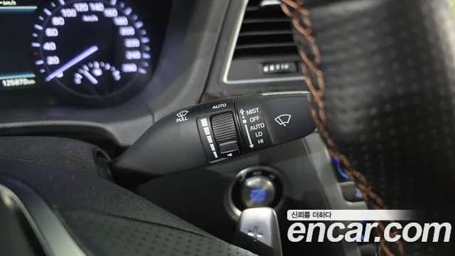 2018 Genesis G80 3.3 GDI Sold VIN KMHGN41DBJU270826 – photo 15 2018 Genesis G80 3.3 GDI Sold VIN KMHGN41DBJU270826 – photo 15