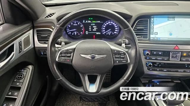 2018 Genesis G80 3.3 GDI Sold VIN KMHGN41DBJU284224 – interior seats 2018 Genesis G80 3.3 GDI Sold VIN KMHGN41DBJU284224 – interior seats