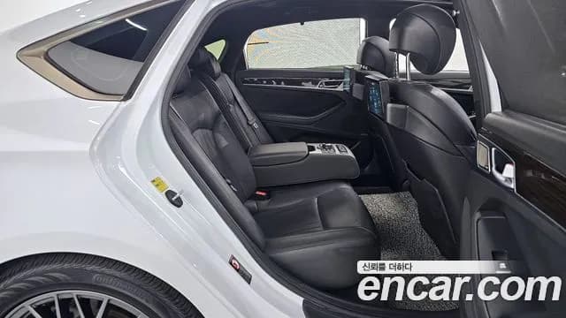 2018 Genesis G80 3.3 GDI Sold VIN KMHGN41DBJU284224 – engine bay 2018 Genesis G80 3.3 GDI Sold VIN KMHGN41DBJU284224 – engine bay