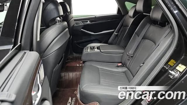 2018 Genesis G80 3.3 GDI Sold VIN KMHGN41DBJU295709 – photo 15 2018 Genesis G80 3.3 GDI Sold VIN KMHGN41DBJU295709 – photo 15