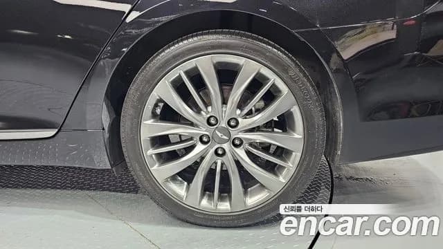 2019 Genesis G80 3.3 GDI Sold VIN KMHGN41DBKU322526 – interior seats 2019 Genesis G80 3.3 GDI Sold VIN KMHGN41DBKU322526 – interior seats