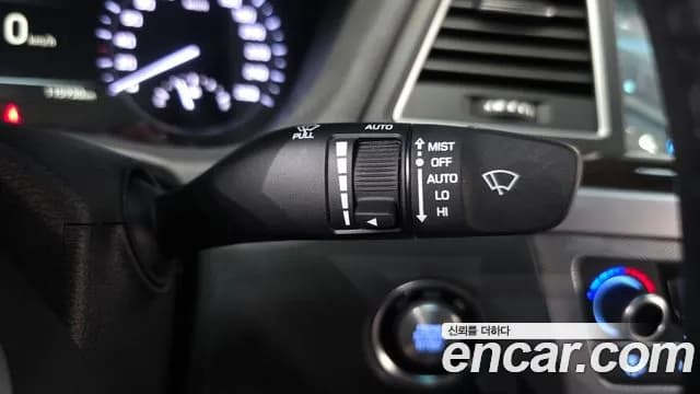 2018 Genesis G80 3.3 GDI AWD Sold VIN KMHGN41DDJU268738 – exterior detail 2018 Genesis G80 3.3 GDI AWD Sold VIN KMHGN41DDJU268738 – exterior detail