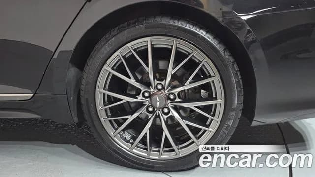 2018 Genesis G80 3.3 GDI AWD Sold VIN KMHGN41DDJU268738 – photo 12 2018 Genesis G80 3.3 GDI AWD Sold VIN KMHGN41DDJU268738 – photo 12