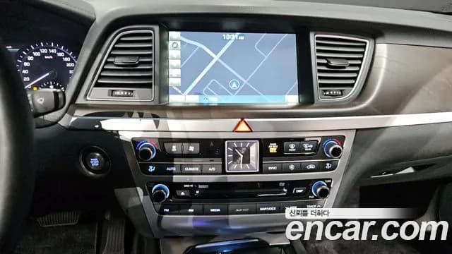 2018 Genesis G80 3.3 GDI AWD Sold VIN KMHGN41DDJU276782 – photo 15 2018 Genesis G80 3.3 GDI AWD Sold VIN KMHGN41DDJU276782 – photo 15