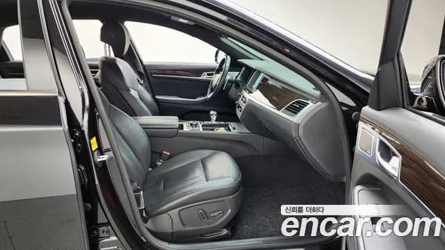 2018 Genesis G80 3.3 GDI AWD Sold VIN KMHGN41DDJU283836 – photo 12 2018 Genesis G80 3.3 GDI AWD Sold VIN KMHGN41DDJU283836 – photo 12