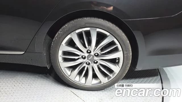 2019 Genesis G80 3.3 GDI AWD Sold VIN KMHGN41DDKU309091 – undercarriage 2019 Genesis G80 3.3 GDI AWD Sold VIN KMHGN41DDKU309091 – undercarriage
