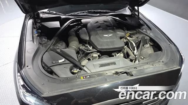 2019 Genesis G80 3.3 GDI AWD Sold VIN KMHGN41DDKU309091 – photo 13 2019 Genesis G80 3.3 GDI AWD Sold VIN KMHGN41DDKU309091 – photo 13