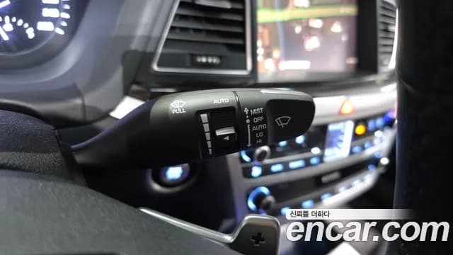 2019 Genesis G80 3.3 GDI AWD Sold VIN KMHGN41DDKU309091 – photo 19 2019 Genesis G80 3.3 GDI AWD Sold VIN KMHGN41DDKU309091 – photo 19