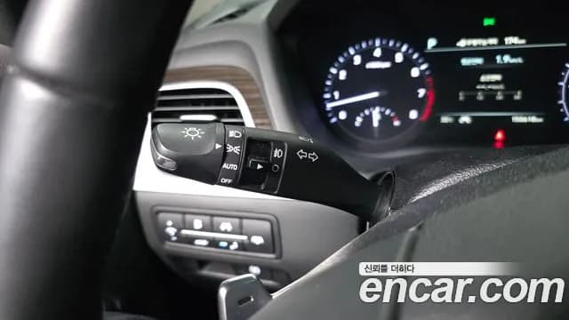 2019 Genesis G80 3.3 GDI AWD Sold VIN KMHGN41DDKU309091 – photo 30 2019 Genesis G80 3.3 GDI AWD Sold VIN KMHGN41DDKU309091 – photo 30