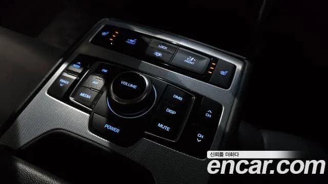 2019 Genesis G80 3.8 GDI Sold VIN KMHGN41EBKU331151 – side profile 2019 Genesis G80 3.8 GDI Sold VIN KMHGN41EBKU331151 – side profile
