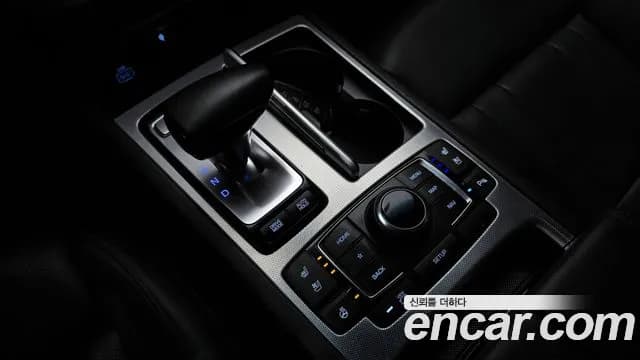 2019 Genesis G80 3.8 GDI Sold VIN KMHGN41EBKU331151 – photo 13 2019 Genesis G80 3.8 GDI Sold VIN KMHGN41EBKU331151 – photo 13