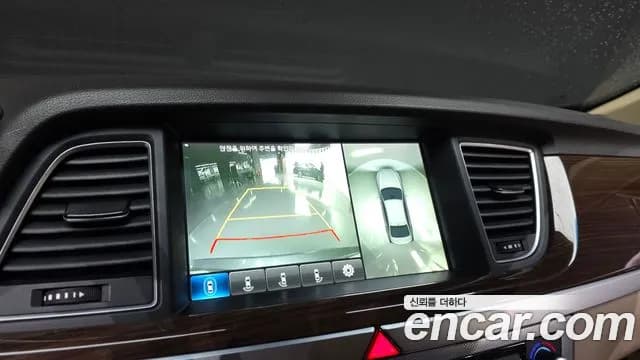 2017 Genesis G80 3.8 GDI AWD Sold VIN KMHGN41EDHU219604 – photo 16 2017 Genesis G80 3.8 GDI AWD Sold VIN KMHGN41EDHU219604 – photo 16