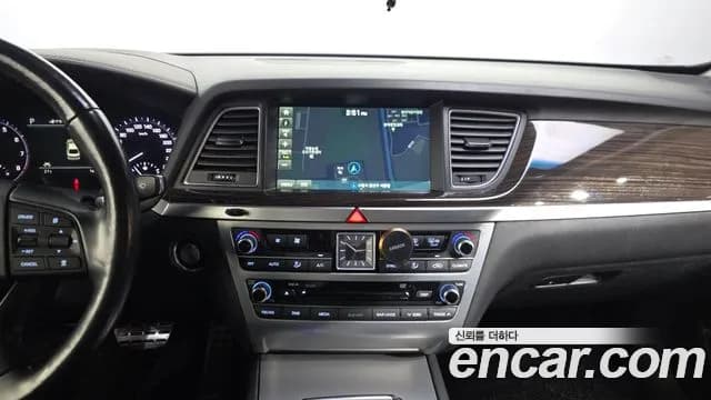 2017 Genesis G80 3.8 GDI AWD Sold VIN KMHGN41EDHU230311 – photo 17 2017 Genesis G80 3.8 GDI AWD Sold VIN KMHGN41EDHU230311 – photo 17