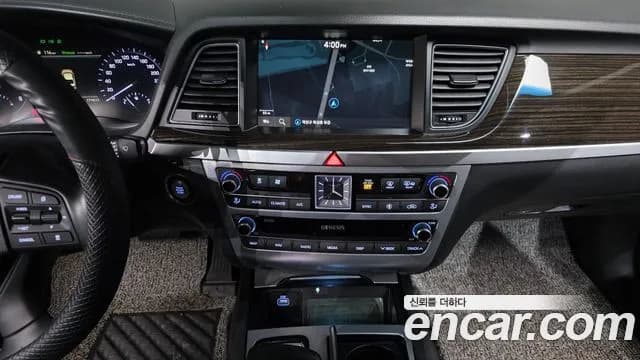 2019 Genesis G80 3.8 GDI AWD Sold VIN KMHGN41EDKU309122 – photo 13 2019 Genesis G80 3.8 GDI AWD Sold VIN KMHGN41EDKU309122 – photo 13