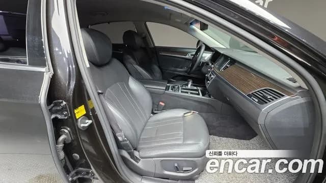 2019 Genesis G80 3.8 GDI AWD Sold VIN KMHGN41EDKU309122 – photo 16 2019 Genesis G80 3.8 GDI AWD Sold VIN KMHGN41EDKU309122 – photo 16