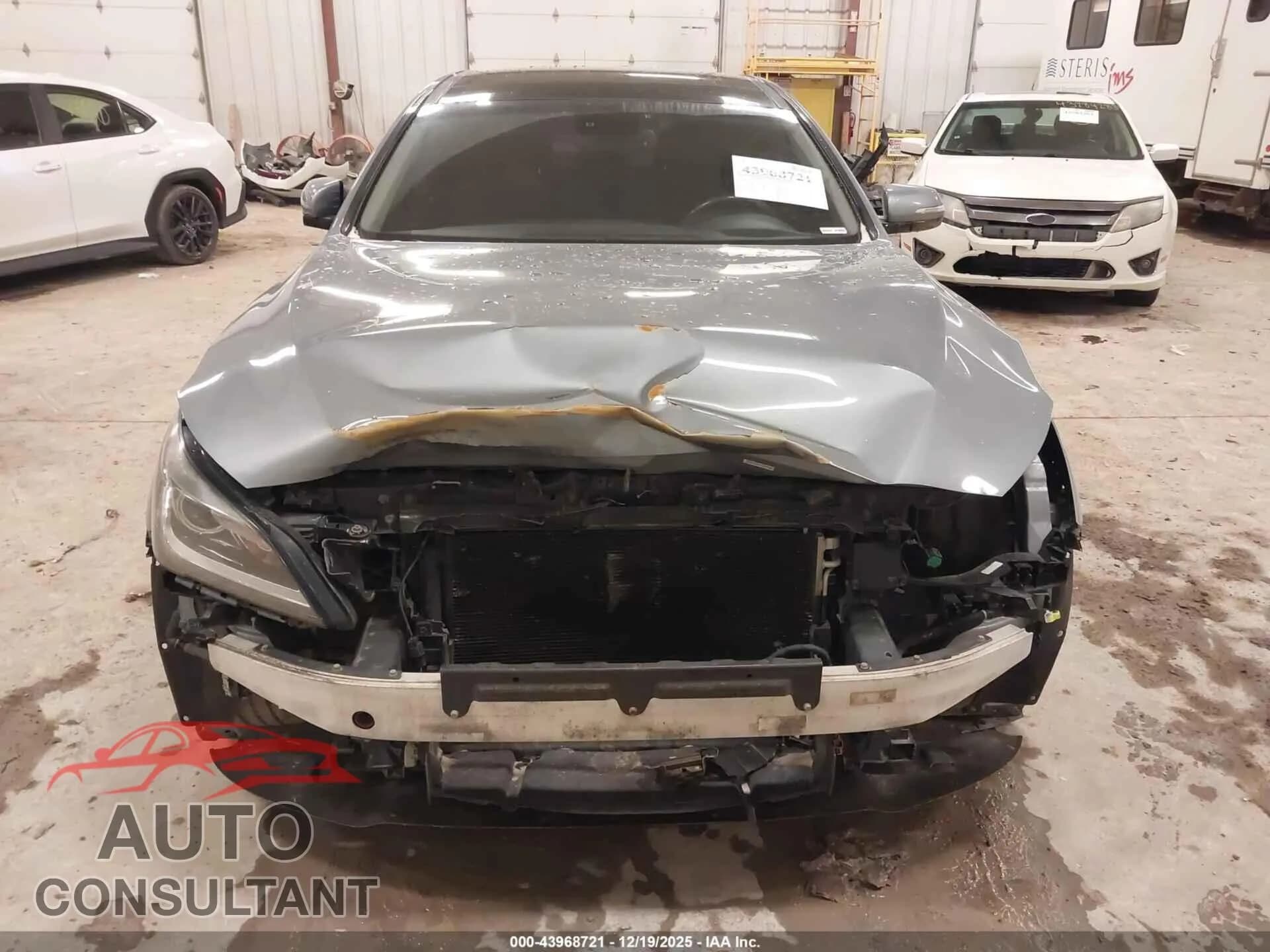 2015 HYUNDAI GENESIS Damaged VIN KMHGN4JE8FU058131 – photo 12 2015 HYUNDAI GENESIS Damaged VIN KMHGN4JE8FU058131 – photo 12