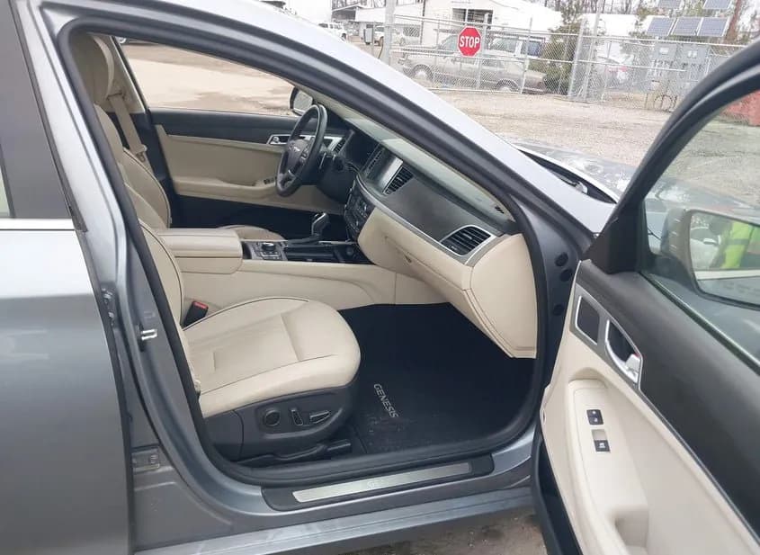 2017 GENESIS G80 Used VIN KMHGN4JE9HU188079 – rear exterior 2017 GENESIS G80 Used VIN KMHGN4JE9HU188079 – rear exterior