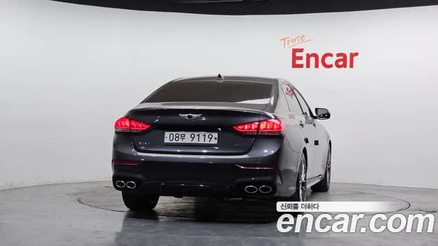 2018 Genesis G80 3.3 T-GDI Sold VIN KMHGR41BBJU259114 – exterior detail 2018 Genesis G80 3.3 T-GDI Sold VIN KMHGR41BBJU259114 – exterior detail