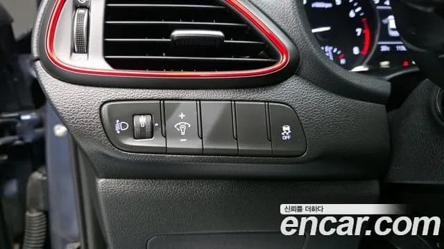 2018 Hyundai i30 (PD) 1.4 Turbo Sold VIN KMHH151AGJU026408 – trunk area 2018 Hyundai i30 (PD) 1.4 Turbo Sold VIN KMHH151AGJU026408 – trunk area