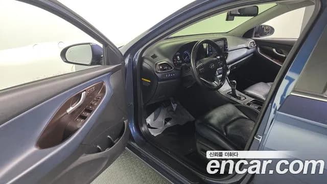 2018 Hyundai i30 (PD) 1.4 Turbo Sold VIN KMHH151AGJU027347 – side profile 2018 Hyundai i30 (PD) 1.4 Turbo Sold VIN KMHH151AGJU027347 – side profile
