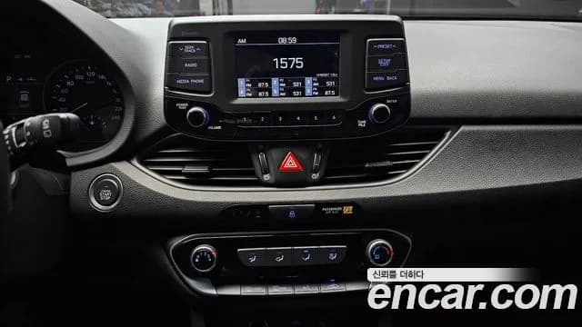 2018 Hyundai i30 (PD) 1.4 Turbo Sold VIN KMHH151AGJU068889 – undercarriage 2018 Hyundai i30 (PD) 1.4 Turbo Sold VIN KMHH151AGJU068889 – undercarriage