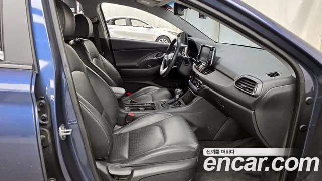 2019 Hyundai i30 (PD) 1.4 Turbo Sold VIN KMHH151AGKU092918 – interior seats 2019 Hyundai i30 (PD) 1.4 Turbo Sold VIN KMHH151AGKU092918 – interior seats