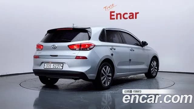 2017 Hyundai i30 (PD) Diesel 1.6 Sold VIN KMHH251DGHU002977 – photo 15 2017 Hyundai i30 (PD) Diesel 1.6 Sold VIN KMHH251DGHU002977 – photo 15