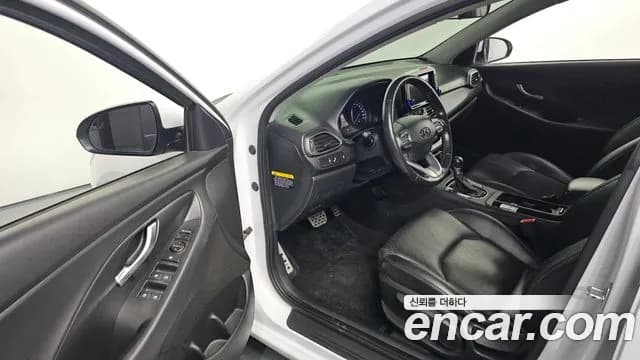 2017 Hyundai i30 (PD) Diesel 1.6 Sold VIN KMHH351DGHU001472 – photo 16 2017 Hyundai i30 (PD) Diesel 1.6 Sold VIN KMHH351DGHU001472 – photo 16