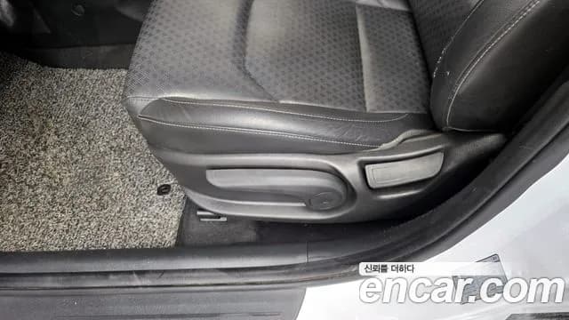 2017 Hyundai i30 (PD) Diesel 1.6 Sold VIN KMHH351DGHU006534 – photo 20 2017 Hyundai i30 (PD) Diesel 1.6 Sold VIN KMHH351DGHU006534 – photo 20