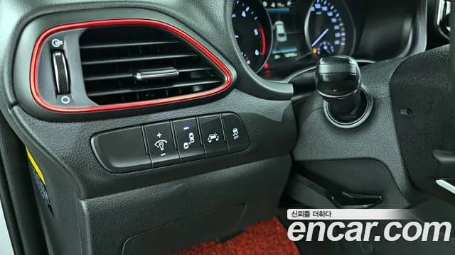 2018 Hyundai i30 (PD) Diesel 1.6 Sold VIN KMHH351DGJU082655 – trunk area 2018 Hyundai i30 (PD) Diesel 1.6 Sold VIN KMHH351DGJU082655 – trunk area
