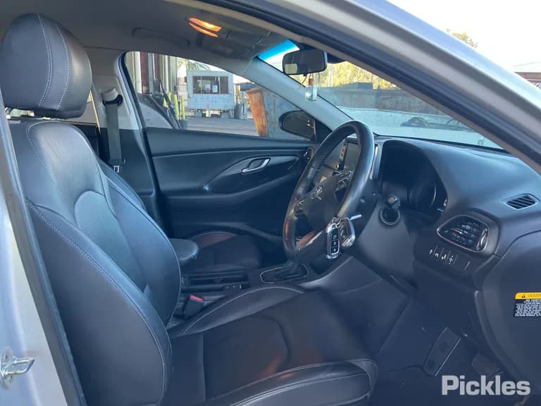 2017 Hyundai i30 Used VIN KMHH351DVJU039644 – interior seats 2017 Hyundai i30 Used VIN KMHH351DVJU039644 – interior seats