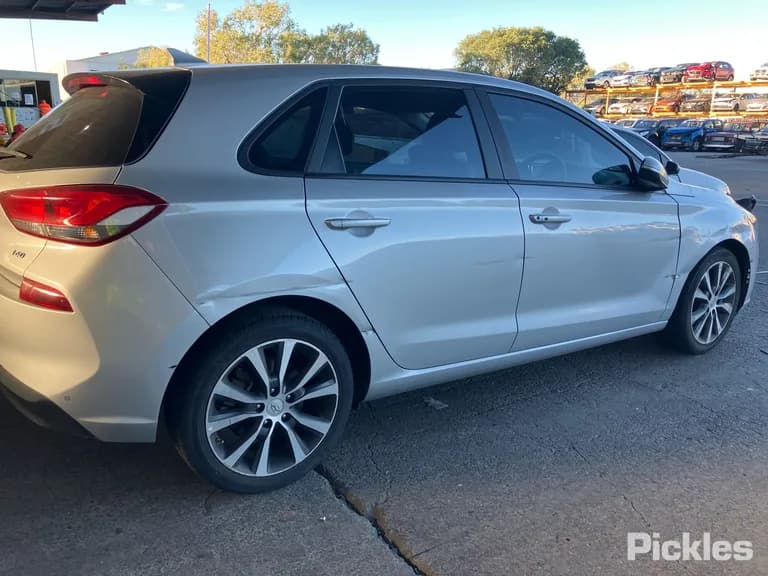2017 Hyundai i30 Used VIN KMHH351DVJU039644 – photo 17 2017 Hyundai i30 Used VIN KMHH351DVJU039644 – photo 17