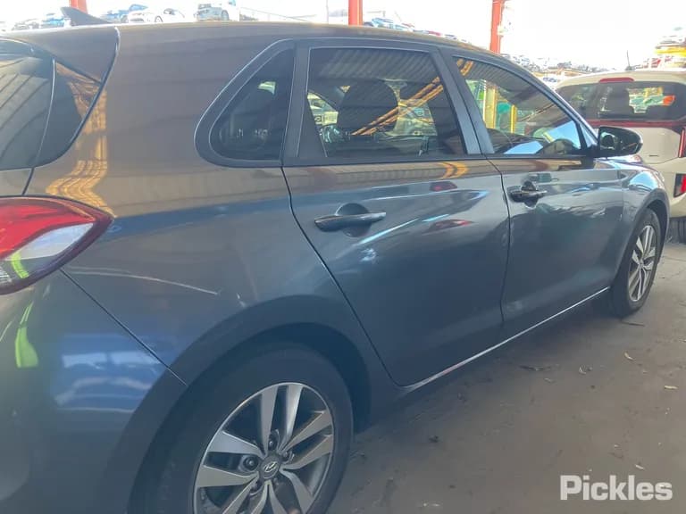 2019 Hyundai i30 Used VIN KMHH351EMKU105286 – photo 29 2019 Hyundai i30 Used VIN KMHH351EMKU105286 – photo 29
