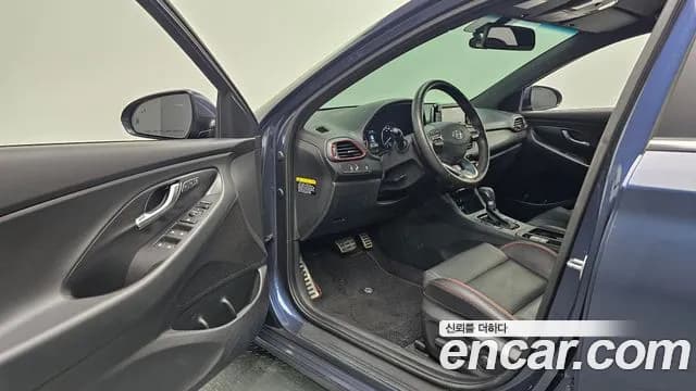 2018 Hyundai i30 (PD) 1.6 Turbo Sold VIN KMHH551CGJU028687 – rear exterior 2018 Hyundai i30 (PD) 1.6 Turbo Sold VIN KMHH551CGJU028687 – rear exterior