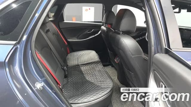 2019 Hyundai i30 (PD) 1.6 Turbo Sold VIN KMHH551CGKU095241 – rear exterior 2019 Hyundai i30 (PD) 1.6 Turbo Sold VIN KMHH551CGKU095241 – rear exterior