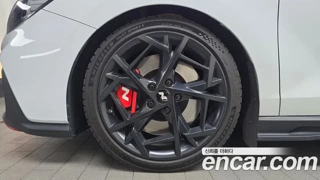 2020 Hyundai i30 (PD) 1.6 Turbo Sold VIN KMHH551CGLU138102 – trunk area 2020 Hyundai i30 (PD) 1.6 Turbo Sold VIN KMHH551CGLU138102 – trunk area