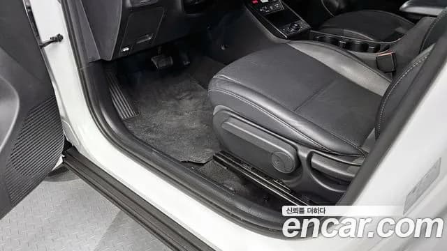 2024 Hyundai Kona (SX2) Gasoline 1.6 Turbo 2WD Sold VIN KMHHB813BRU132385 – engine bay 2024 Hyundai Kona (SX2) Gasoline 1.6 Turbo 2WD Sold VIN KMHHB813BRU132385 – engine bay