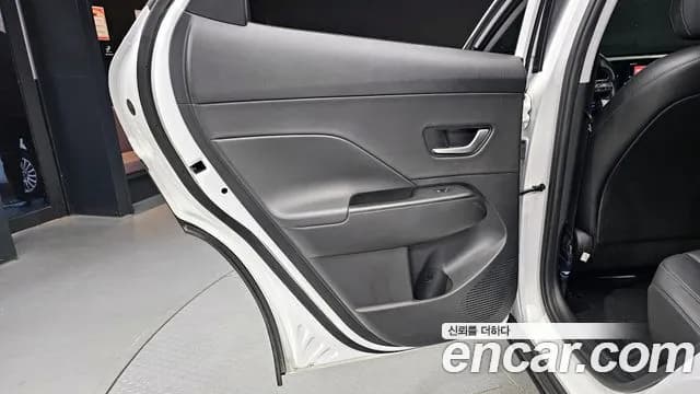 2024 Hyundai Kona (SX2) Gasoline 1.6 Turbo 2WD Sold VIN KMHHB813BRU132385 – exterior detail 2024 Hyundai Kona (SX2) Gasoline 1.6 Turbo 2WD Sold VIN KMHHB813BRU132385 – exterior detail