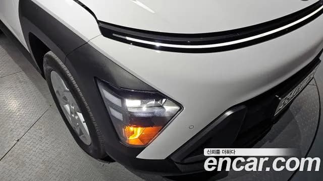 2024 Hyundai Kona (SX2) Gasoline 1.6 Turbo 2WD Sold VIN KMHHB813BRU132385 – trunk area 2024 Hyundai Kona (SX2) Gasoline 1.6 Turbo 2WD Sold VIN KMHHB813BRU132385 – trunk area