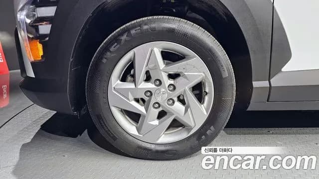 2024 Hyundai Kona (SX2) Gasoline 1.6 Turbo 2WD Sold VIN KMHHB813BRU132385 – photo 14 2024 Hyundai Kona (SX2) Gasoline 1.6 Turbo 2WD Sold VIN KMHHB813BRU132385 – photo 14