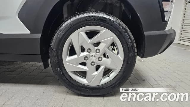 2025 Hyundai Kona (SX2) Gasoline 1.6 Turbo 2WD Sold VIN KMHHB813BSU171306 – interior seats 2025 Hyundai Kona (SX2) Gasoline 1.6 Turbo 2WD Sold VIN KMHHB813BSU171306 – interior seats
