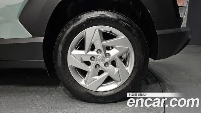 2025 Hyundai Kona (SX2) Gasoline 1.6 Turbo 2WD Sold VIN KMHHB813BSU314089 – photo 24 2025 Hyundai Kona (SX2) Gasoline 1.6 Turbo 2WD Sold VIN KMHHB813BSU314089 – photo 24